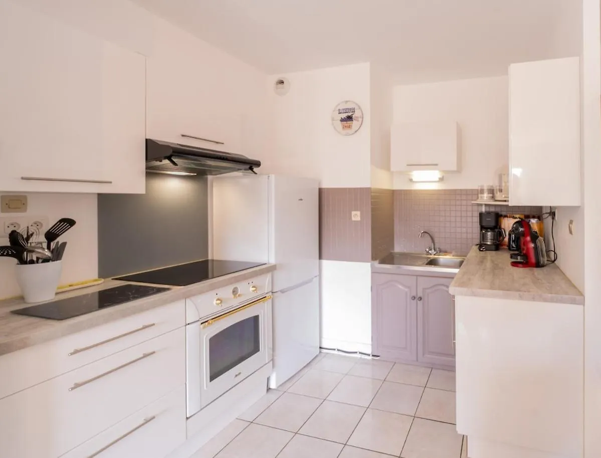 Διαμέρισμα T3 Tout Confort , Plage A Pied, Garage Prive Ντινάρ
